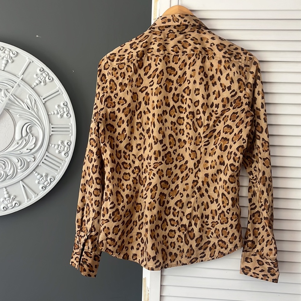 Leopard button up - Picture 4 of 4